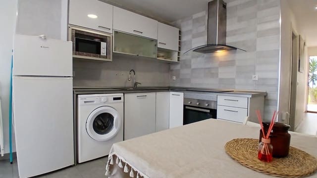 1 soveværelse Strandlejlighed til salg i La Pineda, Vila-seca - € 149.000 (Ref: 9645023)