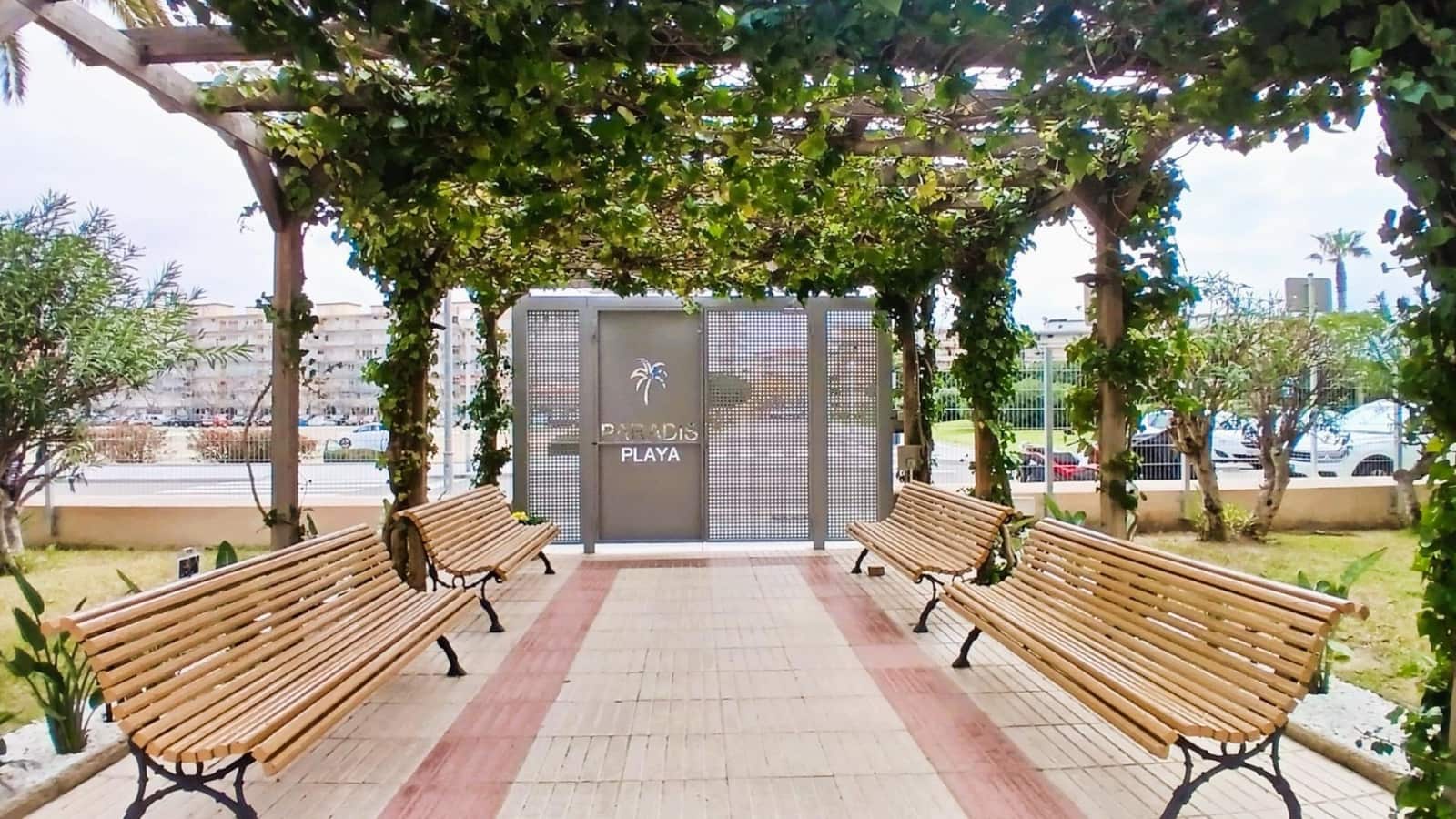 1 soveværelse Strandlejlighed til salg i La Pineda - € 149.000 (Ref: 9645023)