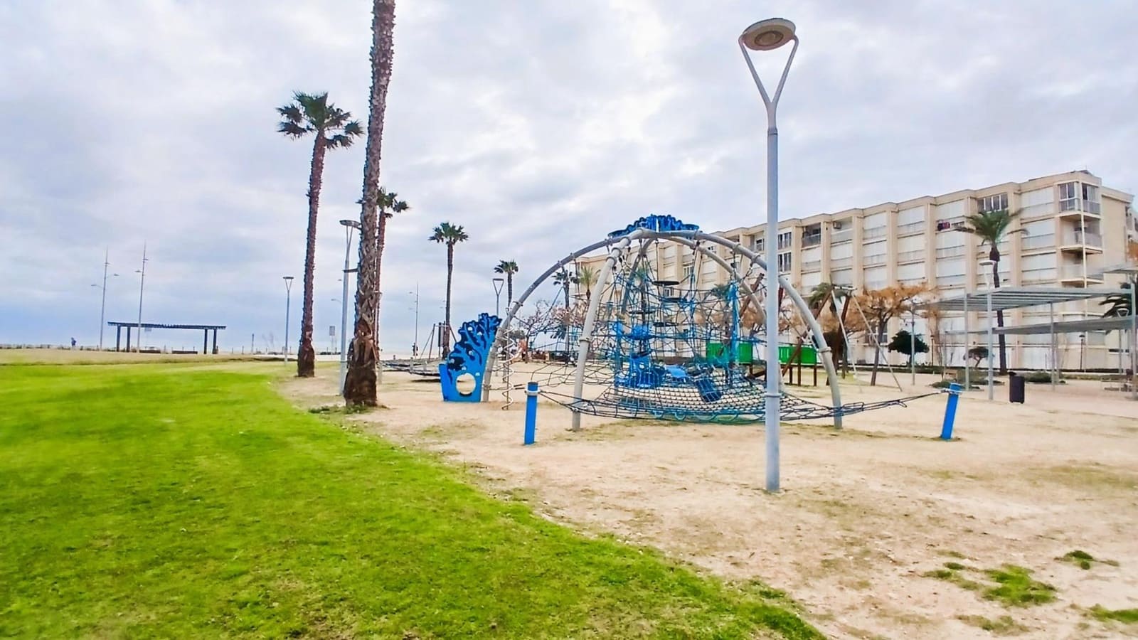 1 soveværelse Strandlejlighed til salg i La Pineda - € 149.000 (Ref: 9645023)