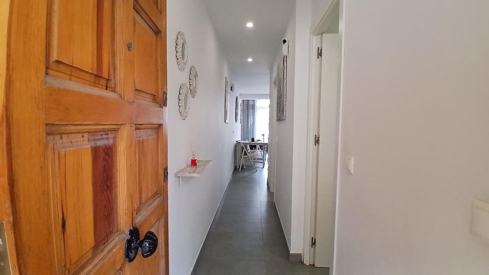 1 bedroom Beach Apartment for sale in La Pineda - € 149,000 (Ref: 9645023)