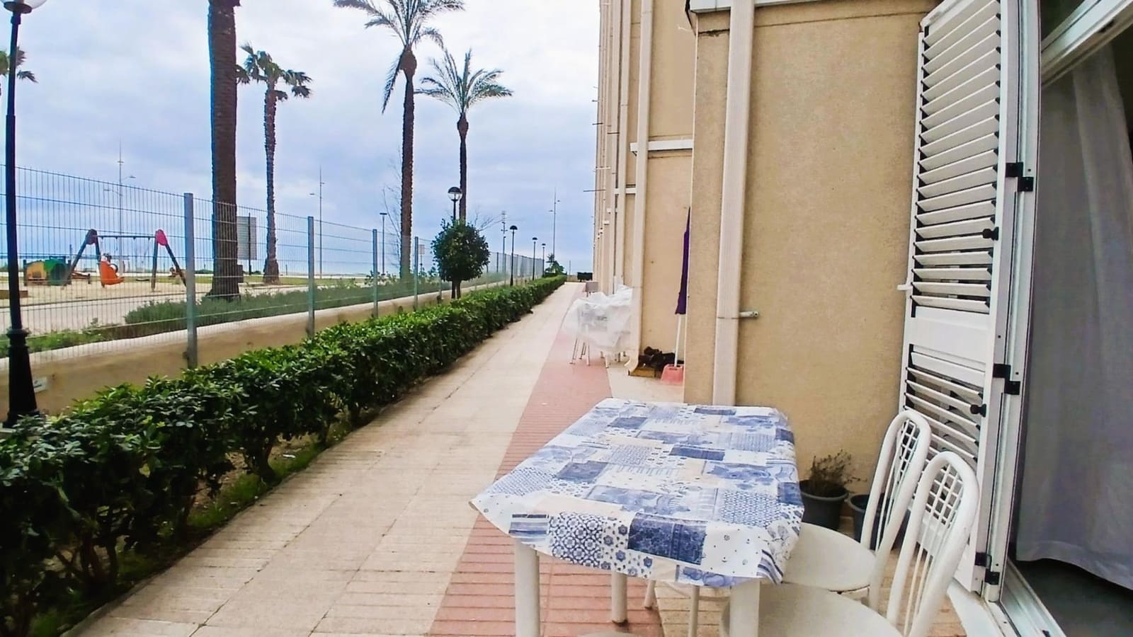 1 bedroom Beach Apartment for sale in La Pineda - € 149,000 (Ref: 9645023)