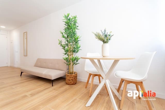 Asunto myytävänä paikassa La Pineda, Vila-seca mukana uima-altaan - 109 900 € (Ref: 9648122)