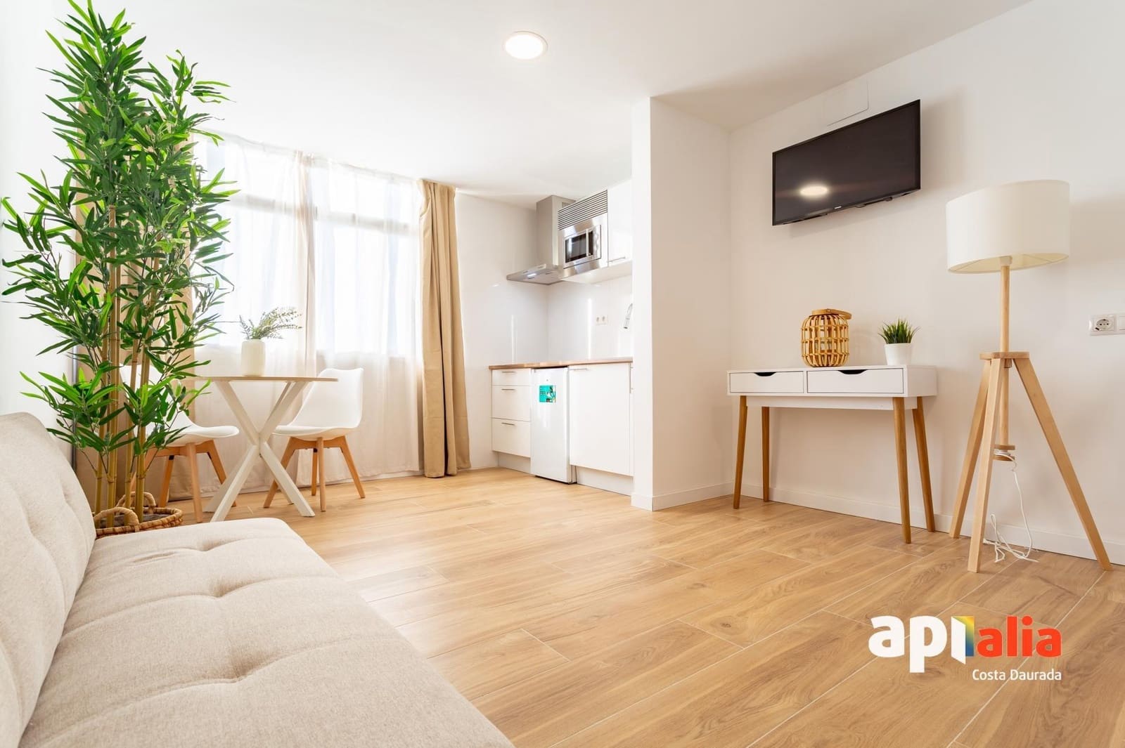 Asunto myytävänä paikassa La Pineda mukana uima-altaan - 109 900 € (Ref: 9648122)