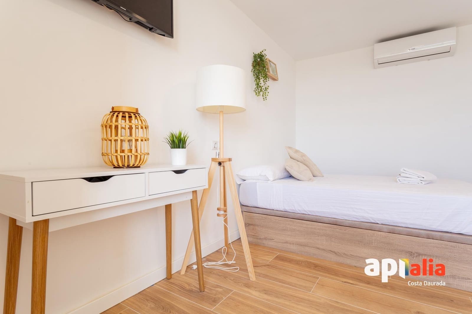 Asunto myytävänä paikassa La Pineda mukana uima-altaan - 109 900 € (Ref: 9648122)