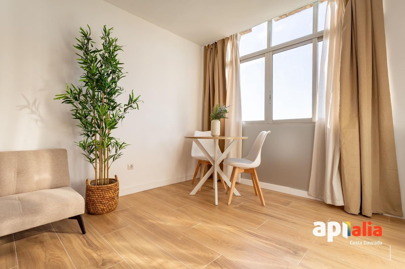 Asunto myytävänä paikassa La Pineda mukana uima-altaan - 109 900 € (Ref: 9648122)