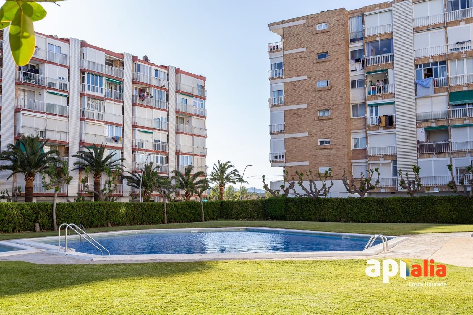Asunto myytävänä paikassa La Pineda mukana uima-altaan - 109 900 € (Ref: 9648122)