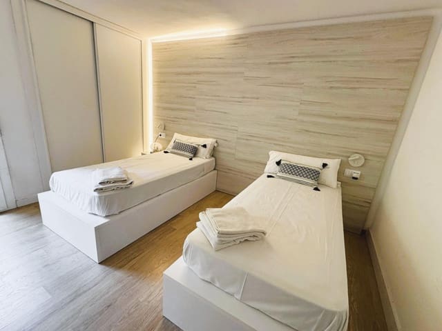 3 soveværelse Lejlighed til salg i Salou - € 345.000 (Ref: 9656104)