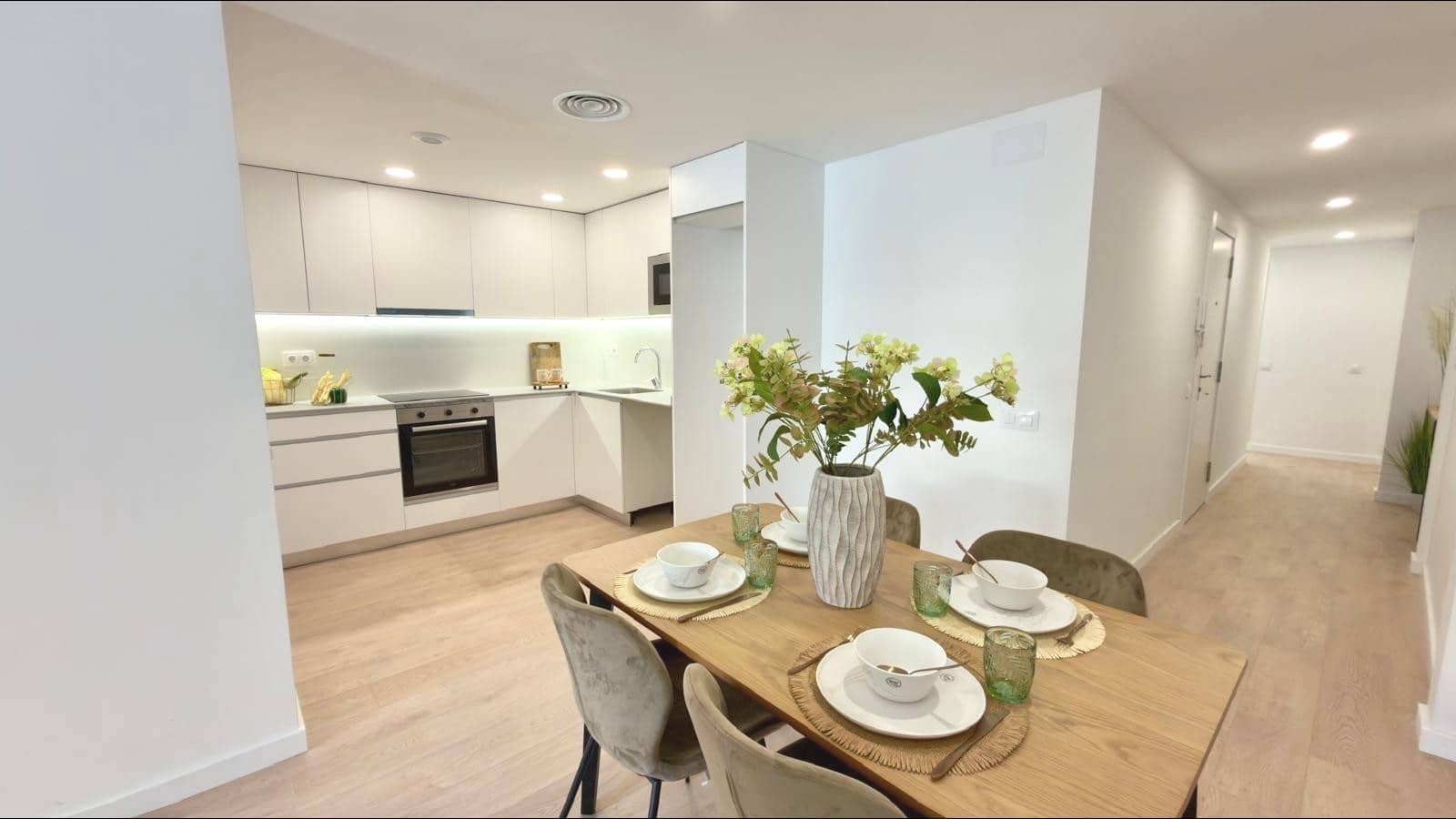 3 makuuhuone Asunto myytävänä paikassa Igualada - 299 900 € (Ref: 9674219)