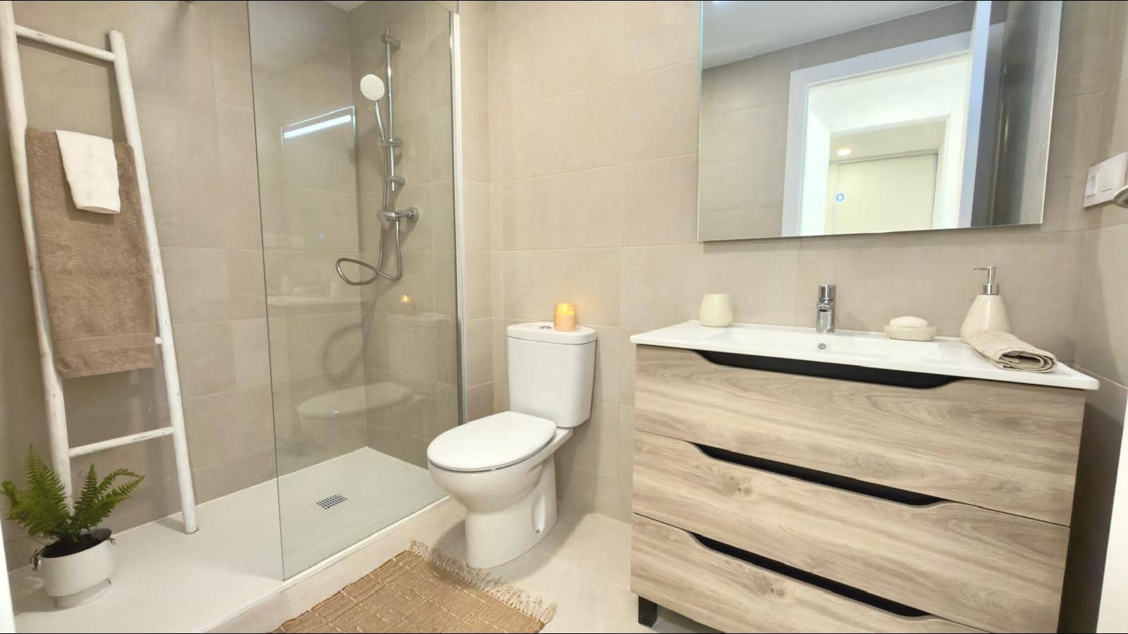 3 makuuhuone Asunto myytävänä paikassa Igualada - 299 900 € (Ref: 9674219)