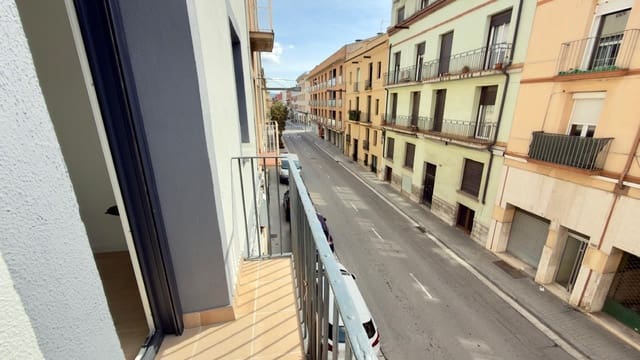 3 makuuhuone Asunto myytävänä paikassa Igualada - 299 900 € (Ref: 9674219)