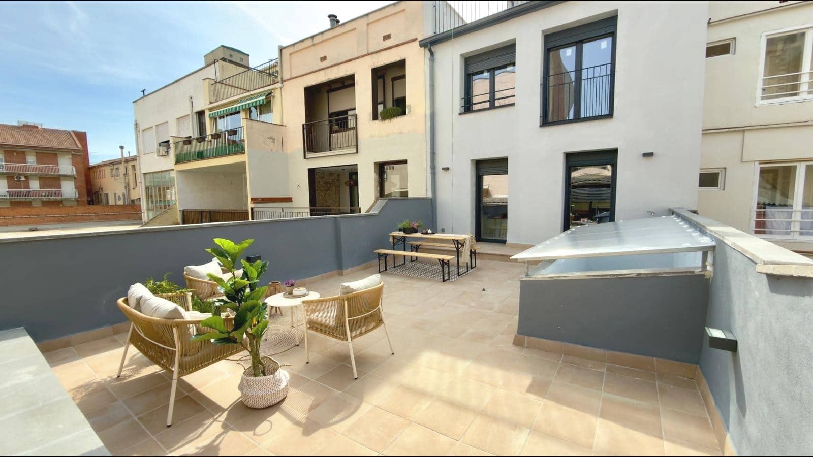 3 makuuhuone Asunto myytävänä paikassa Igualada - 299 900 € (Ref: 9674219)