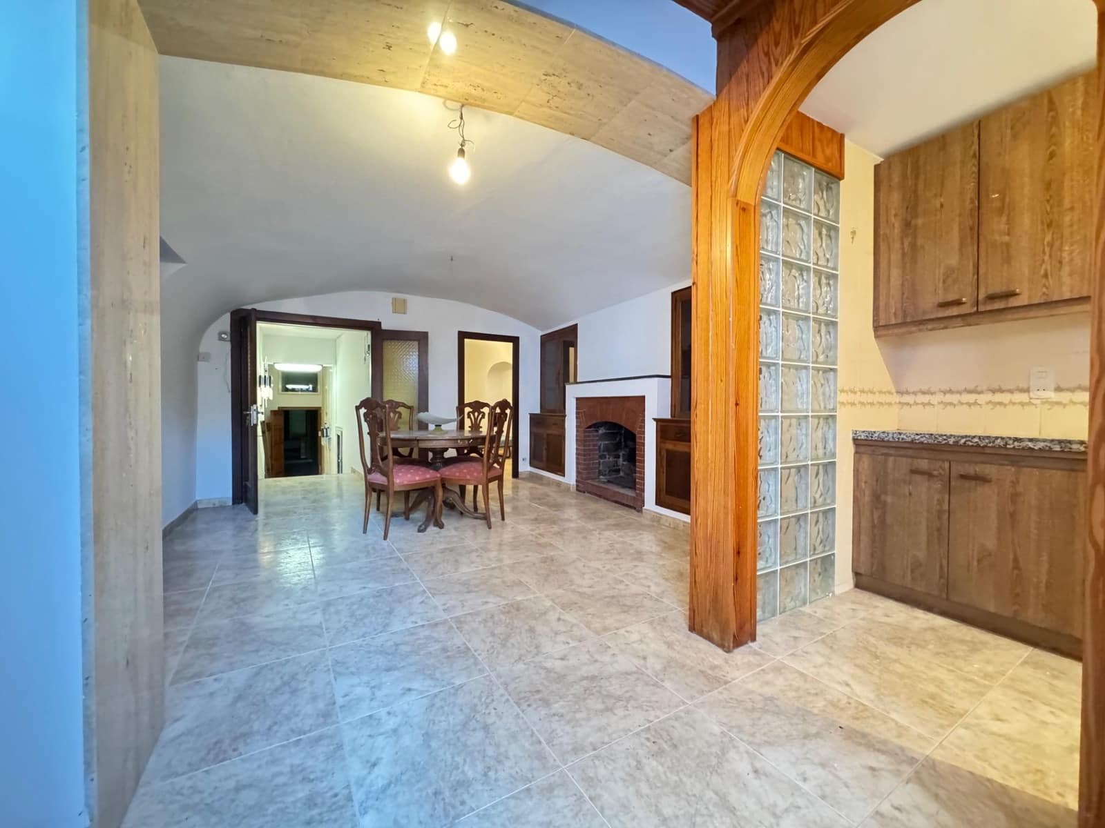 2 bedroom Loft for sale in Calaf with garage - € 87,500 (Ref: 9695352)