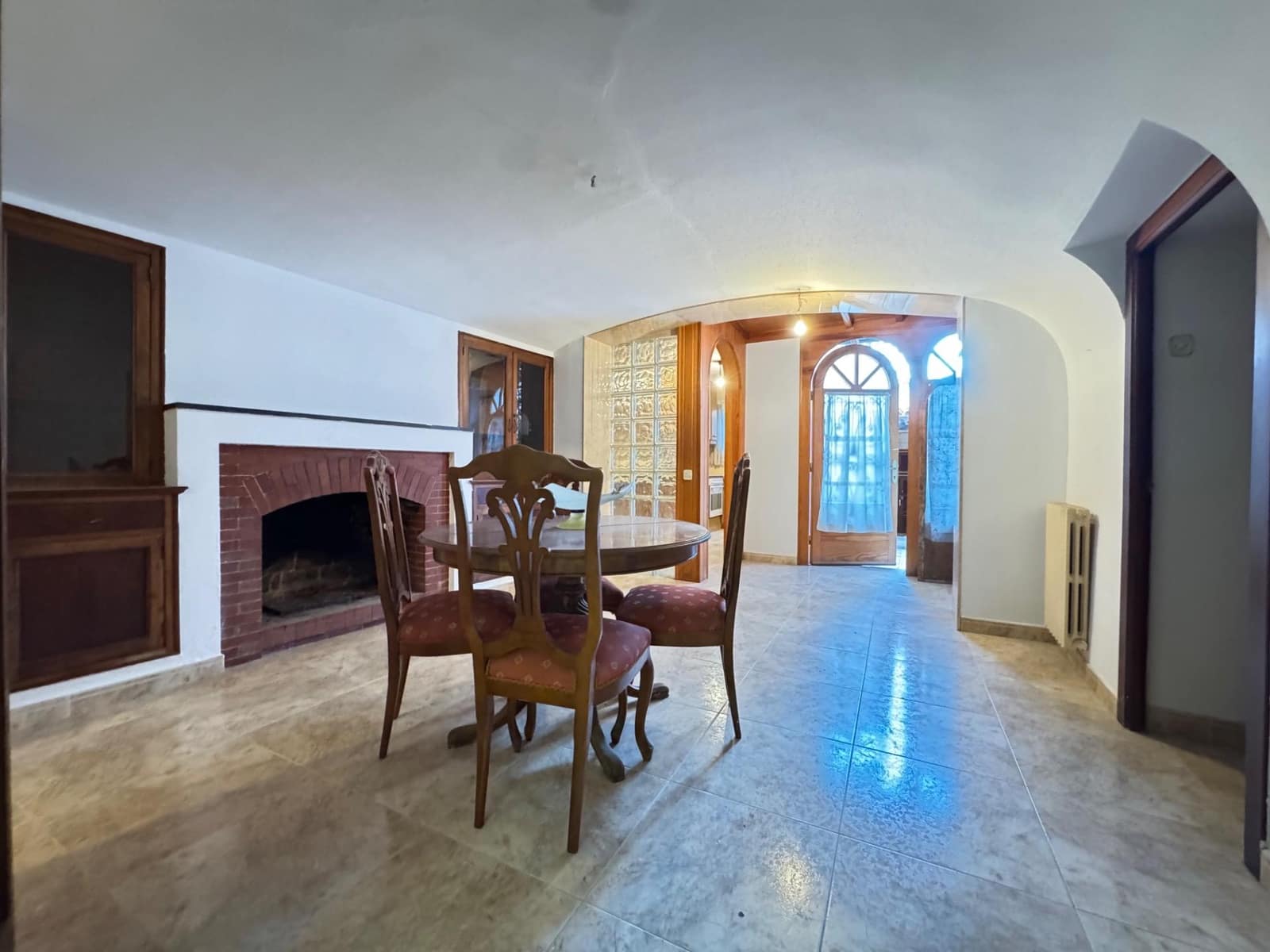 2 bedroom Loft for sale in Calaf with garage - € 87,500 (Ref: 9695352)