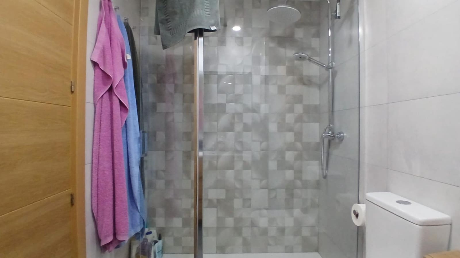 2 slaapkamer Flat te koop in Salou met zwembad - € 245.000 (Ref: 9695353)