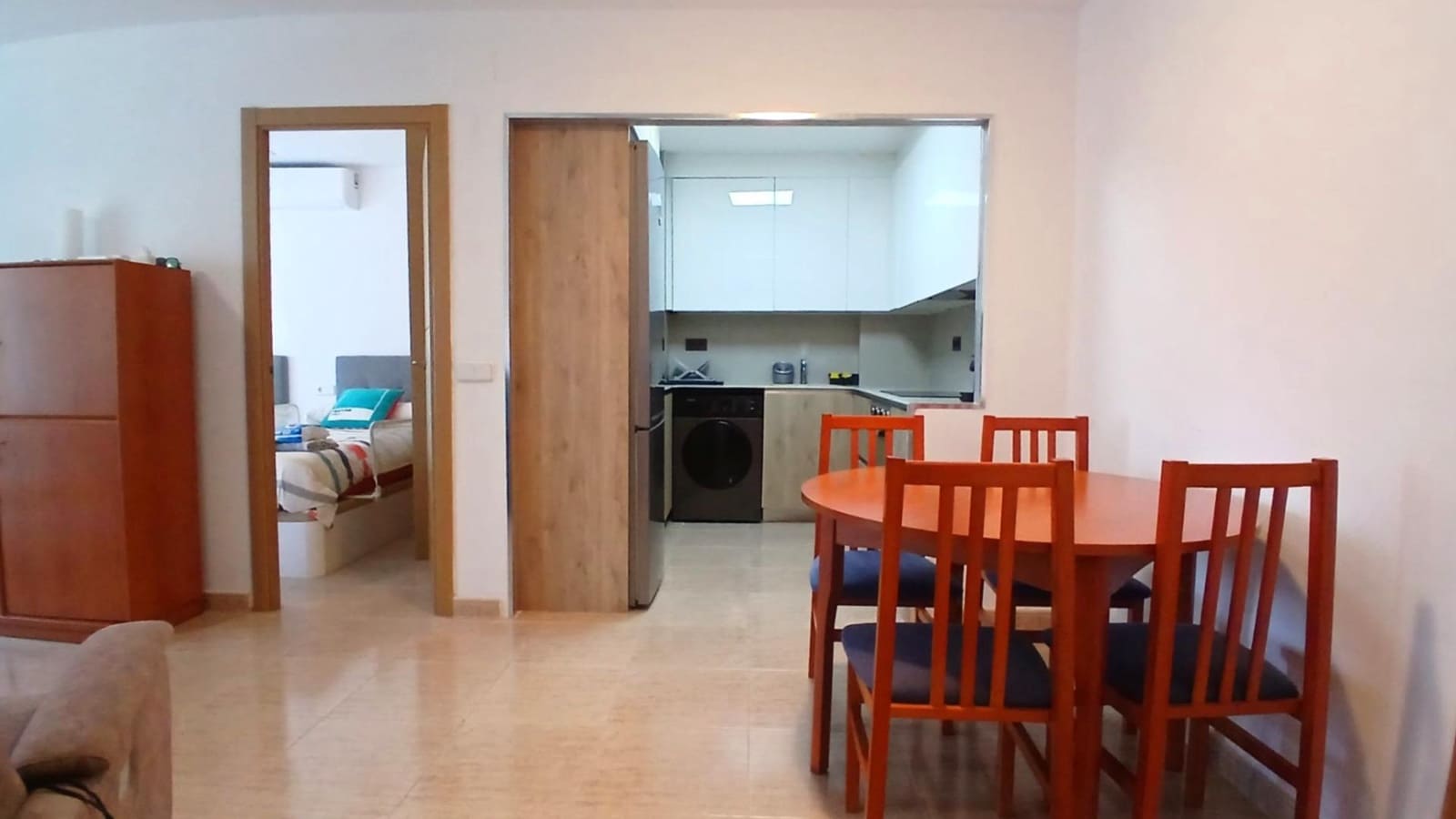 2 slaapkamer Flat te koop in Salou met zwembad - € 245.000 (Ref: 9695353)
