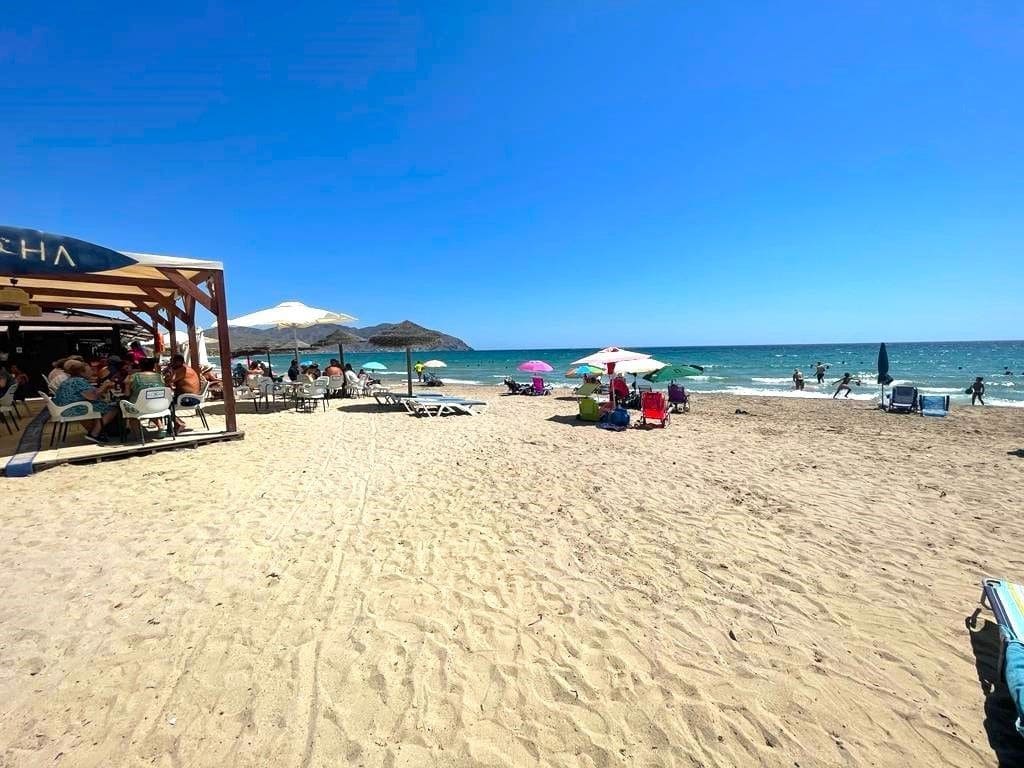 2 quarto Apartamento para venda em Isla Plana com piscina garagem - 199 000 € (Ref: 10048701)