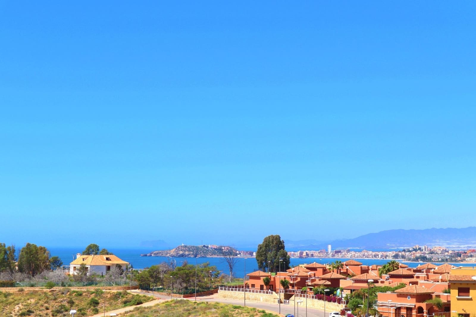 2 quarto Apartamento para venda em Isla Plana com piscina garagem - 199 000 € (Ref: 10048701)