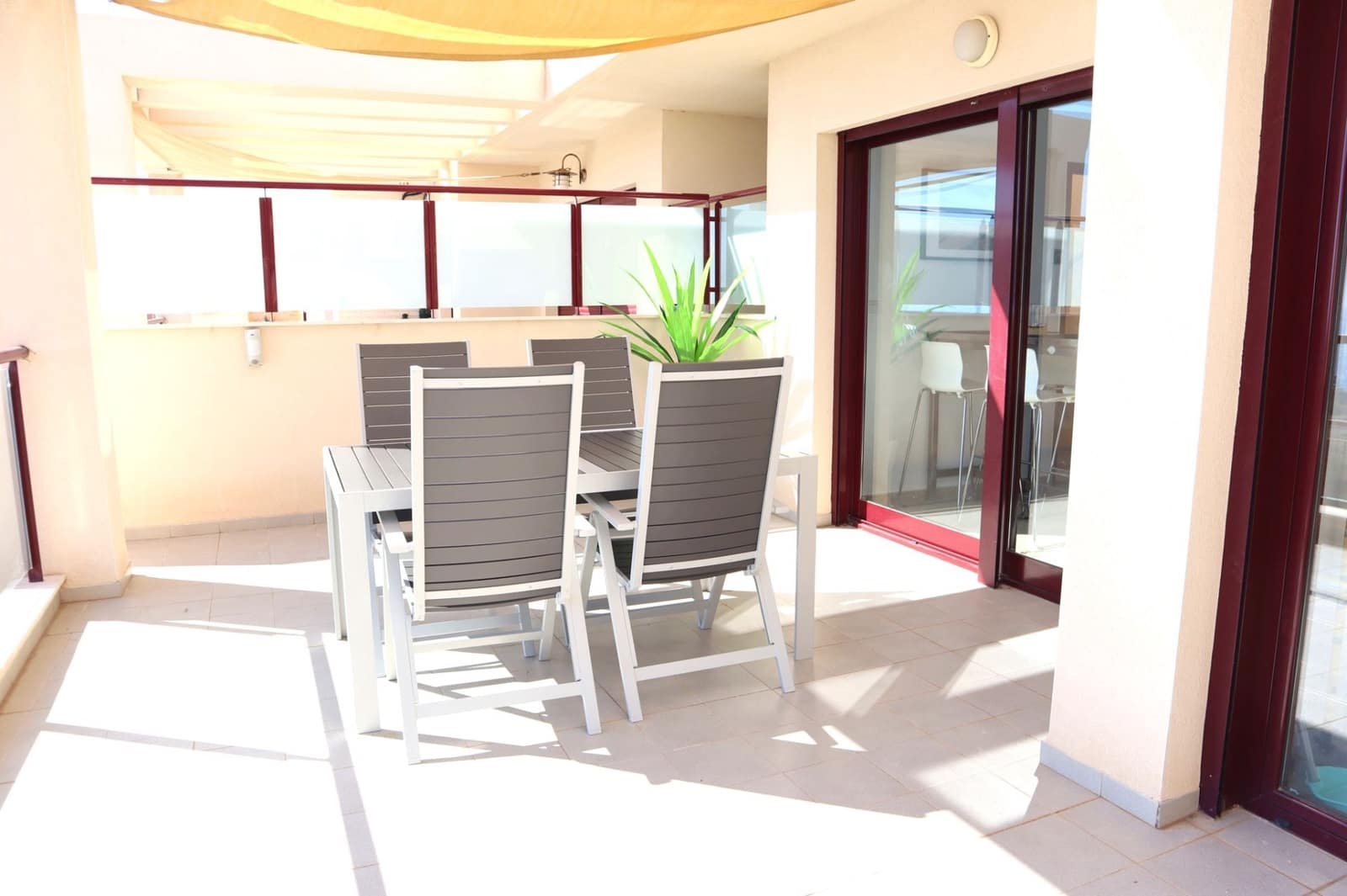 2 Zimmer Apartment zu verkaufen in Isla Plana mit Pool Garage - 169.000 € (Ref: 10061240)