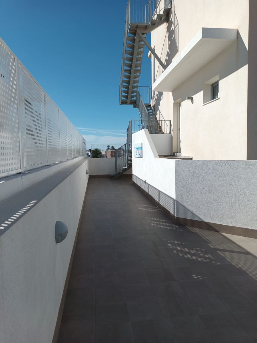 3 chambre Penthouse à vendre à Puerto de Mazarron avec garage - 265 000 € (Ref: 10074877)