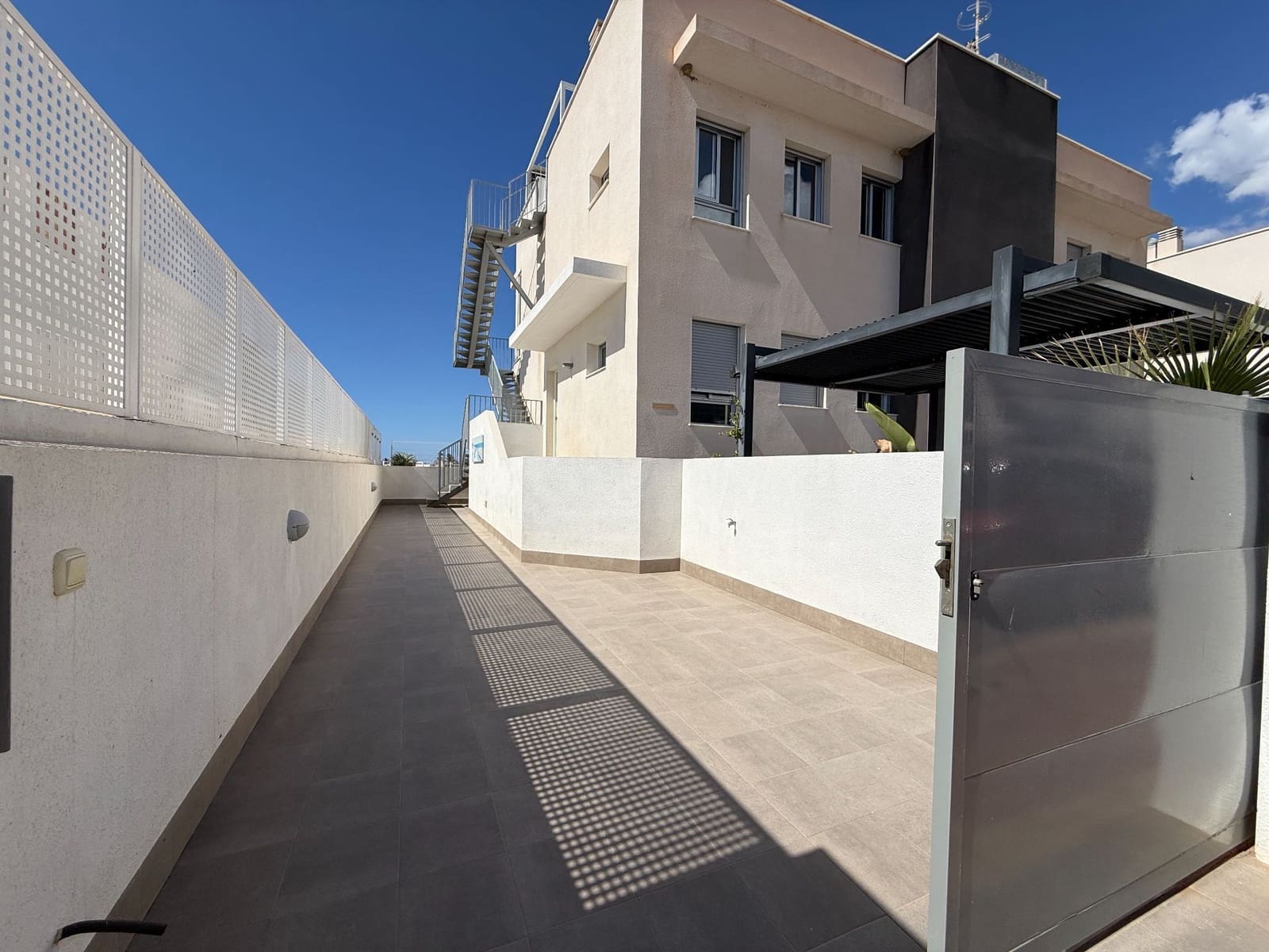 3 chambre Penthouse à vendre à Puerto de Mazarron avec garage - 265 000 € (Ref: 10074877)