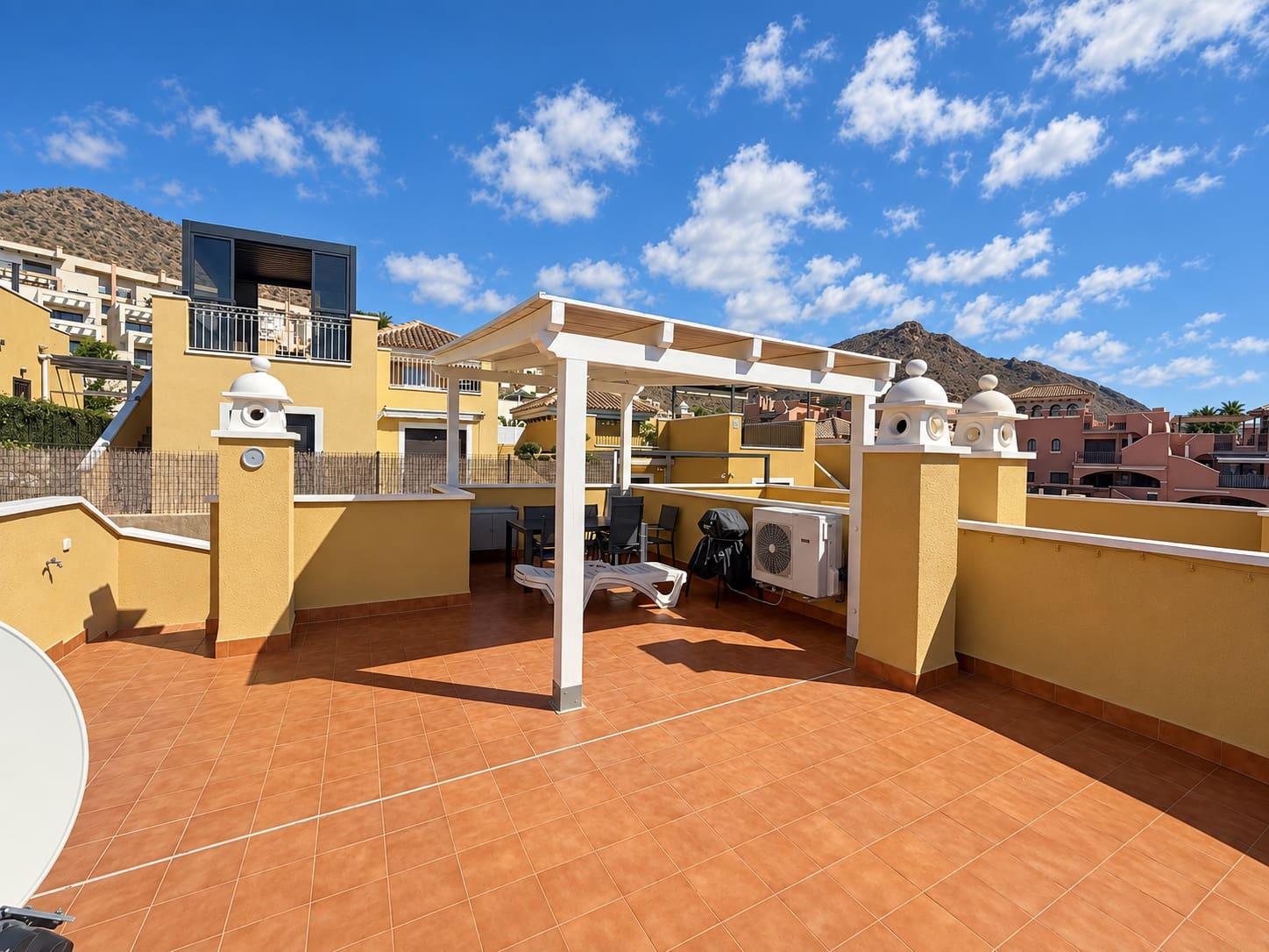 2 camera da letto Villa in vendita in Isla Plana con piscina garage - 249.000 € (Rif: 10080363)