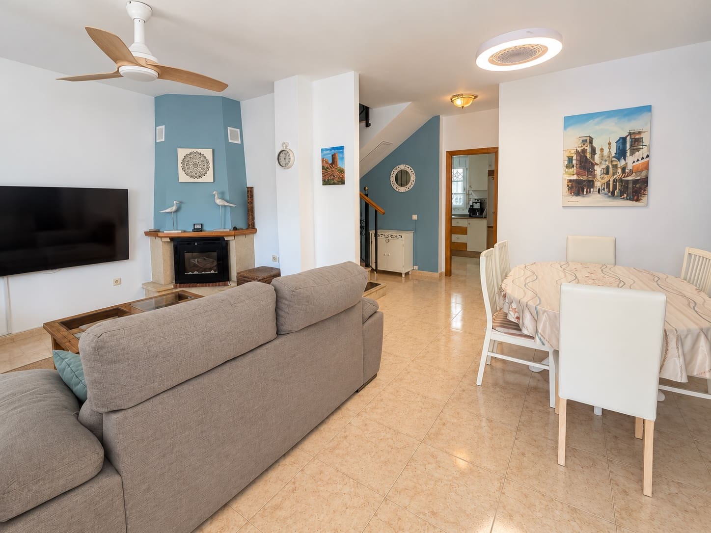 3 sypialnia Dom blizniak na sprzedaż w Isla Plana z basenem garażem - 276 500 € (Ref: 10101809)