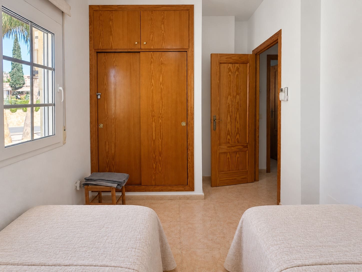 3 sypialnia Dom blizniak na sprzedaż w Isla Plana z basenem garażem - 276 500 € (Ref: 10101809)