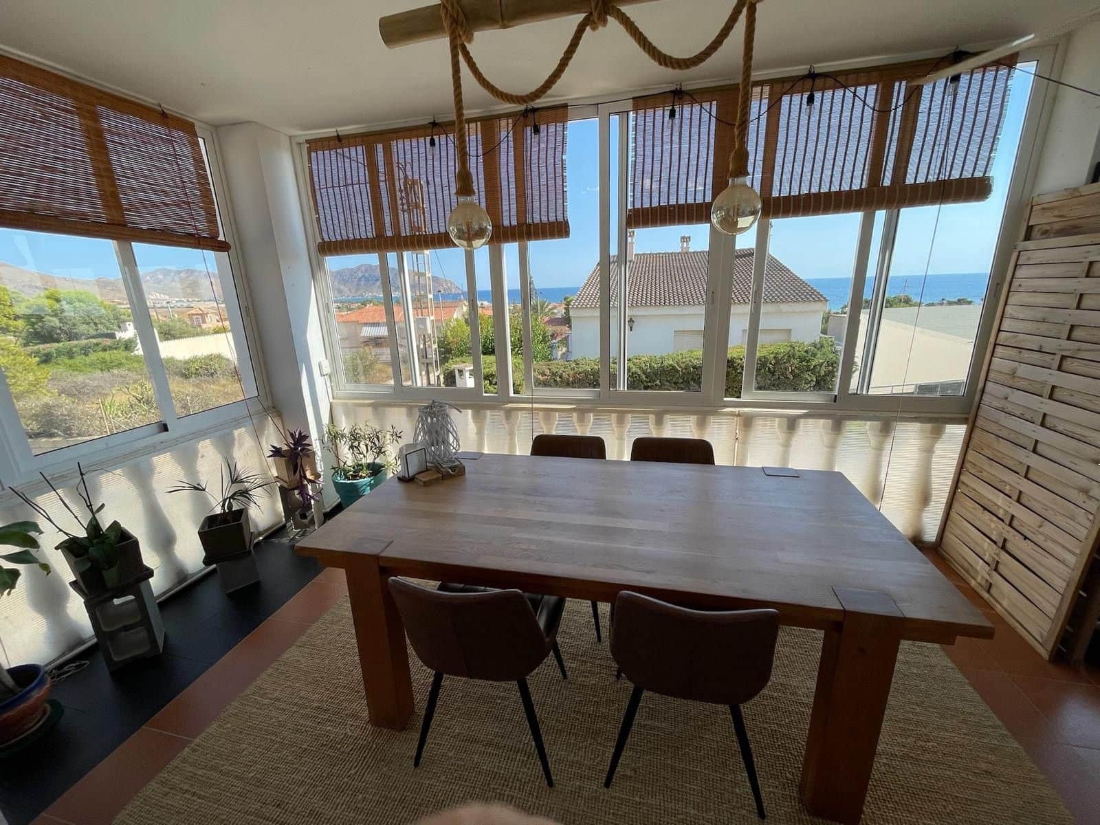 4 camera da letto Attico in vendita in Isla Plana con garage - 325.000 € (Rif: 10113538)