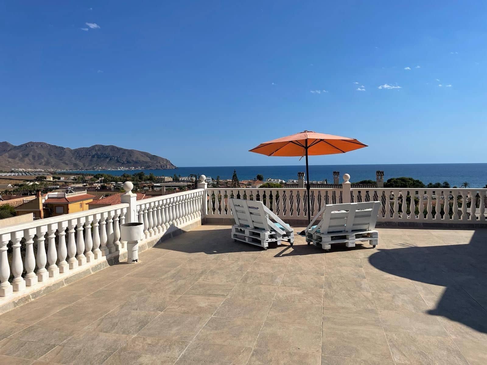 4 camera da letto Attico in vendita in Isla Plana con garage - 325.000 € (Rif: 10113538)