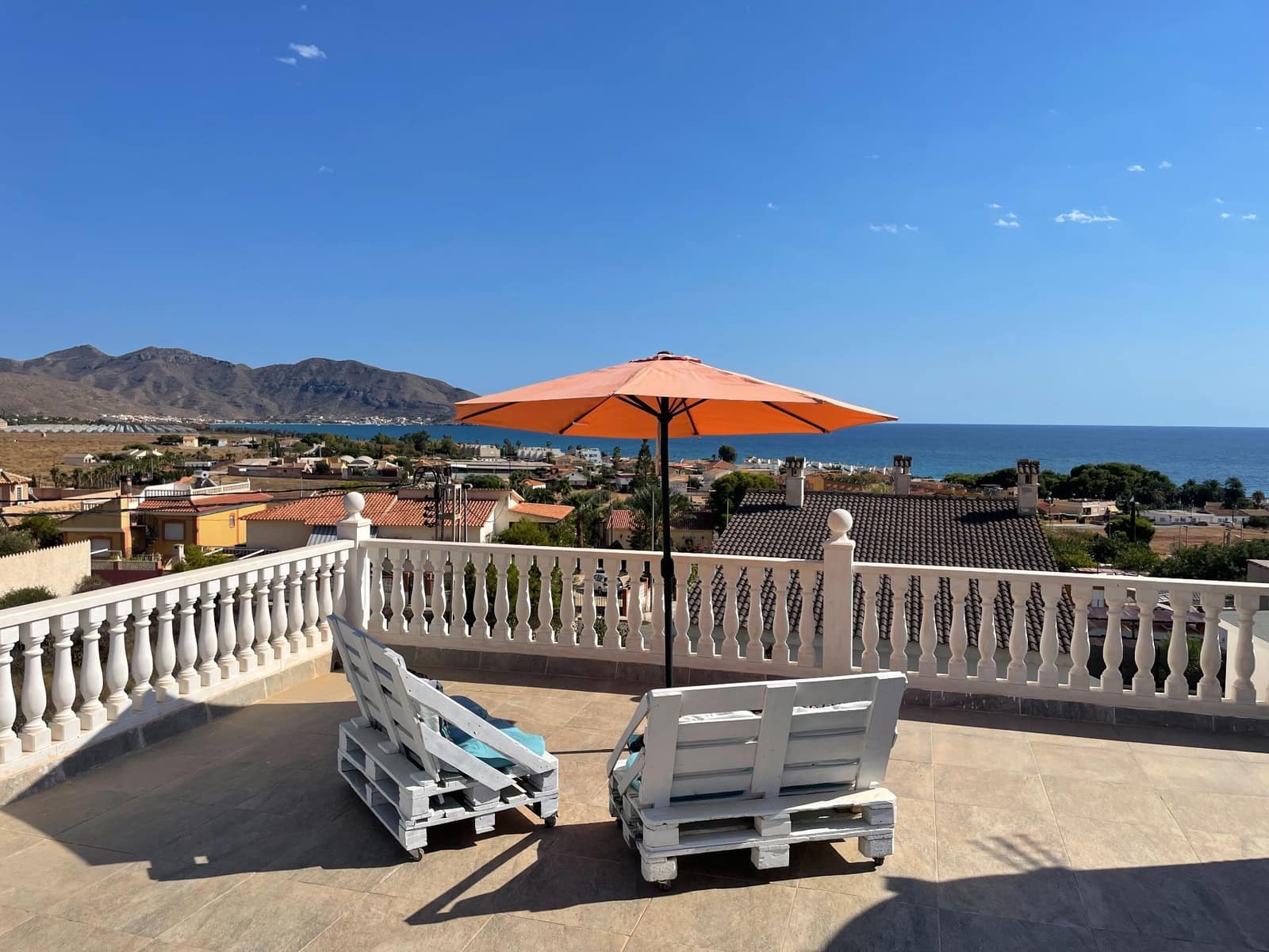 4 camera da letto Attico in vendita in Isla Plana con garage - 325.000 € (Rif: 10113538)