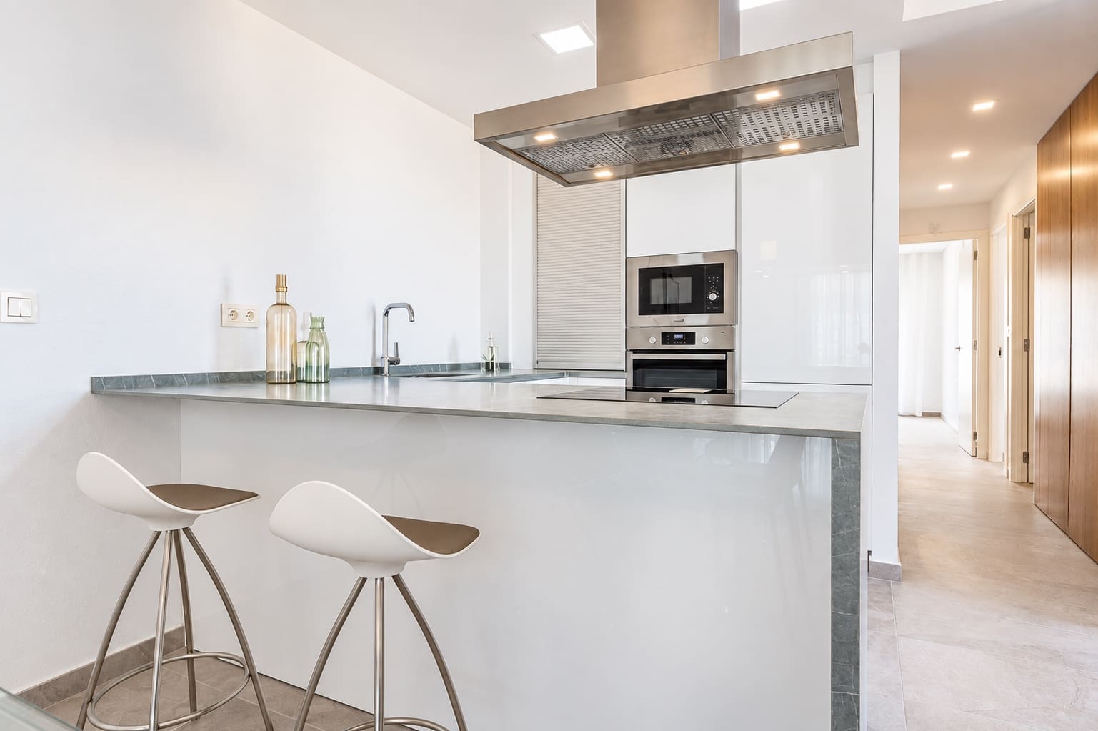 3 makuuhuone Bungalow myytävänä paikassa Torrevieja mukana uima-altaan - 350 000 € (Ref: 10131139)