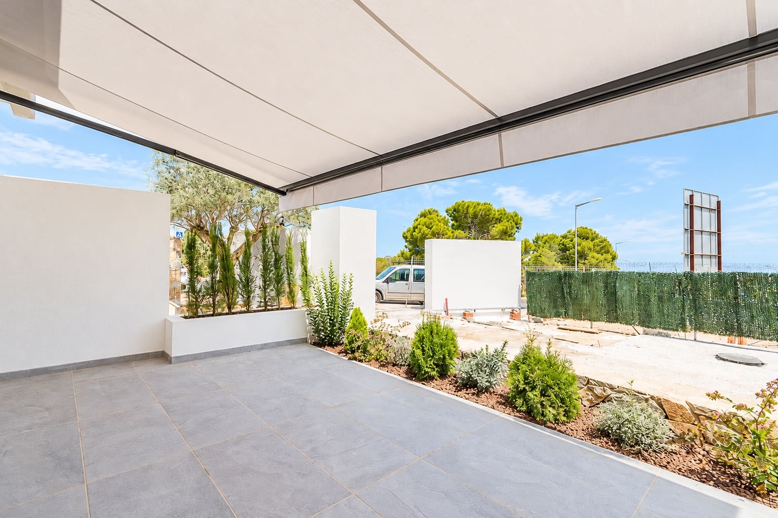 3 quarto Bungalow para venda em Torrevieja com piscina - 330 000 € (Ref: 10131140)