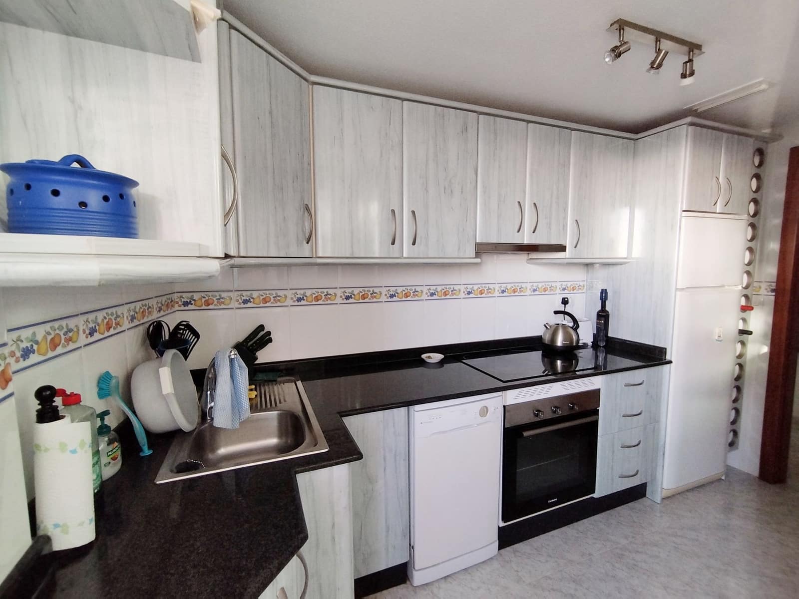 Apartamento de 2 habitaciones en Puerto de Mazarron en venta con piscina garaje - 169.000 € (Ref: 10166067)