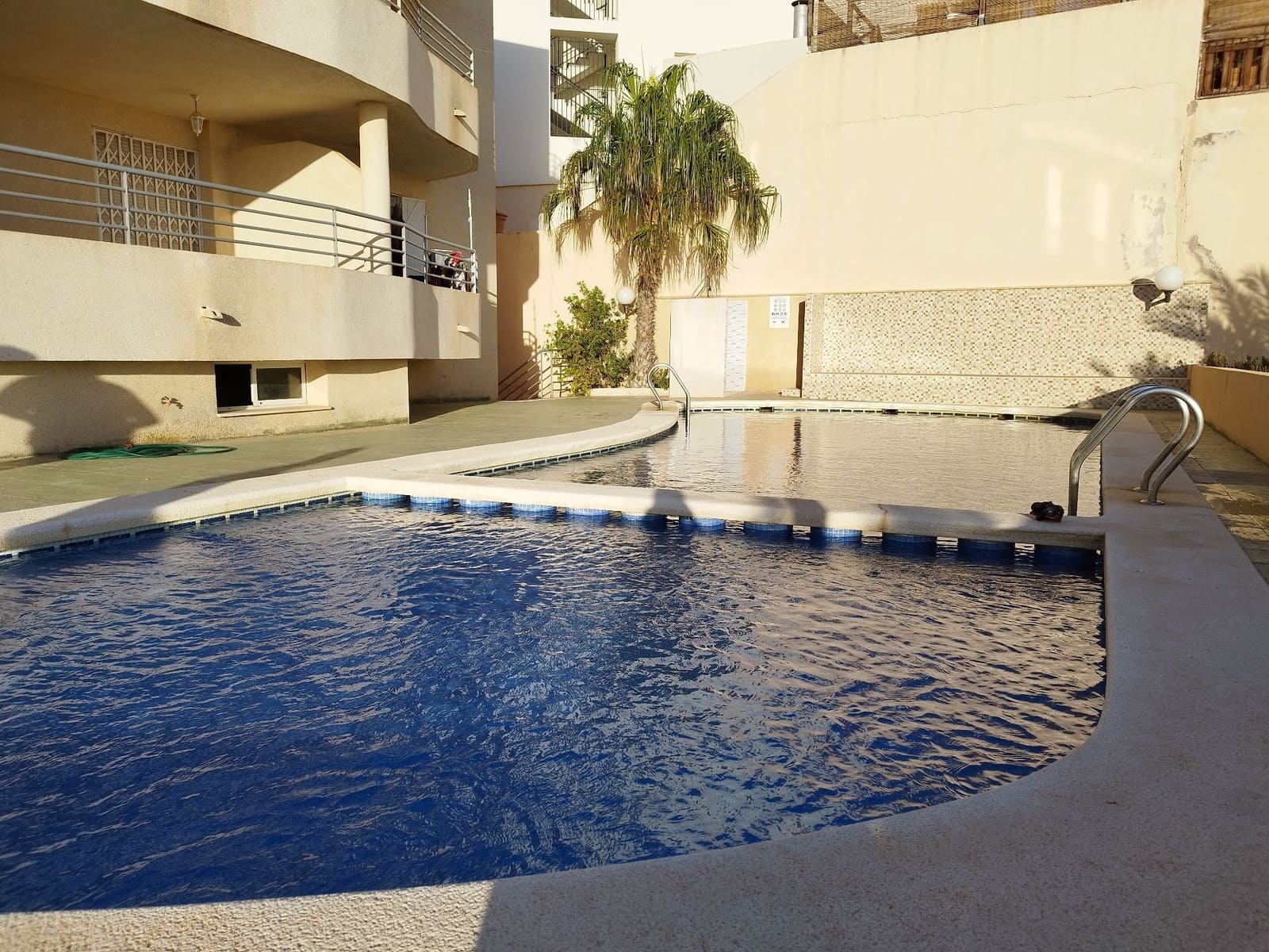Apartamento de 2 habitaciones en Puerto de Mazarron en venta con piscina garaje - 169.000 € (Ref: 10166067)