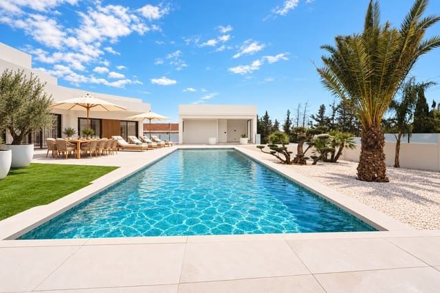4 chambre Villa/Maison à vendre à Ciudad Quesada, Rojales avec piscine garage - 1 590 000 € (Ref: 10168127)