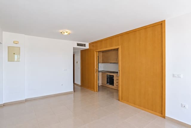 Apartamento de 2 habitaciones en Isla Plana, Cartagena en venta con piscina garaje - 169.000 € (Ref: 10173146)