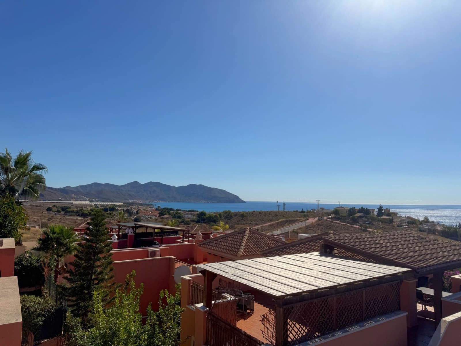 3 slaapkamer Villa te koop in Isla Plana met zwembad garage - € 349.000 (Ref: 10174340)