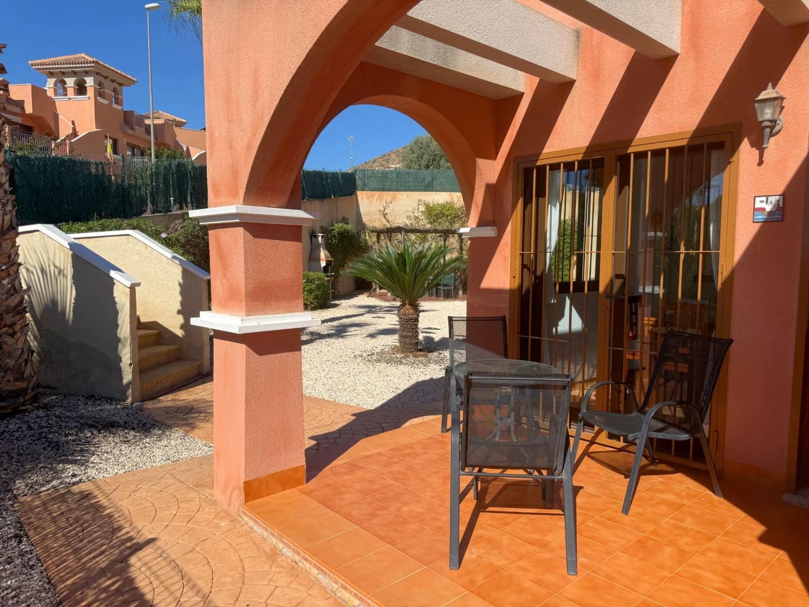 3 slaapkamer Villa te koop in Isla Plana met zwembad garage - € 349.000 (Ref: 10174340)