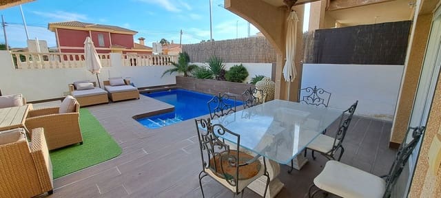 4 soverom Villa til salgs i Bolnuevo, Mazarrón med svømmebasseng garasje - € 350 000 (Ref: 10182447)