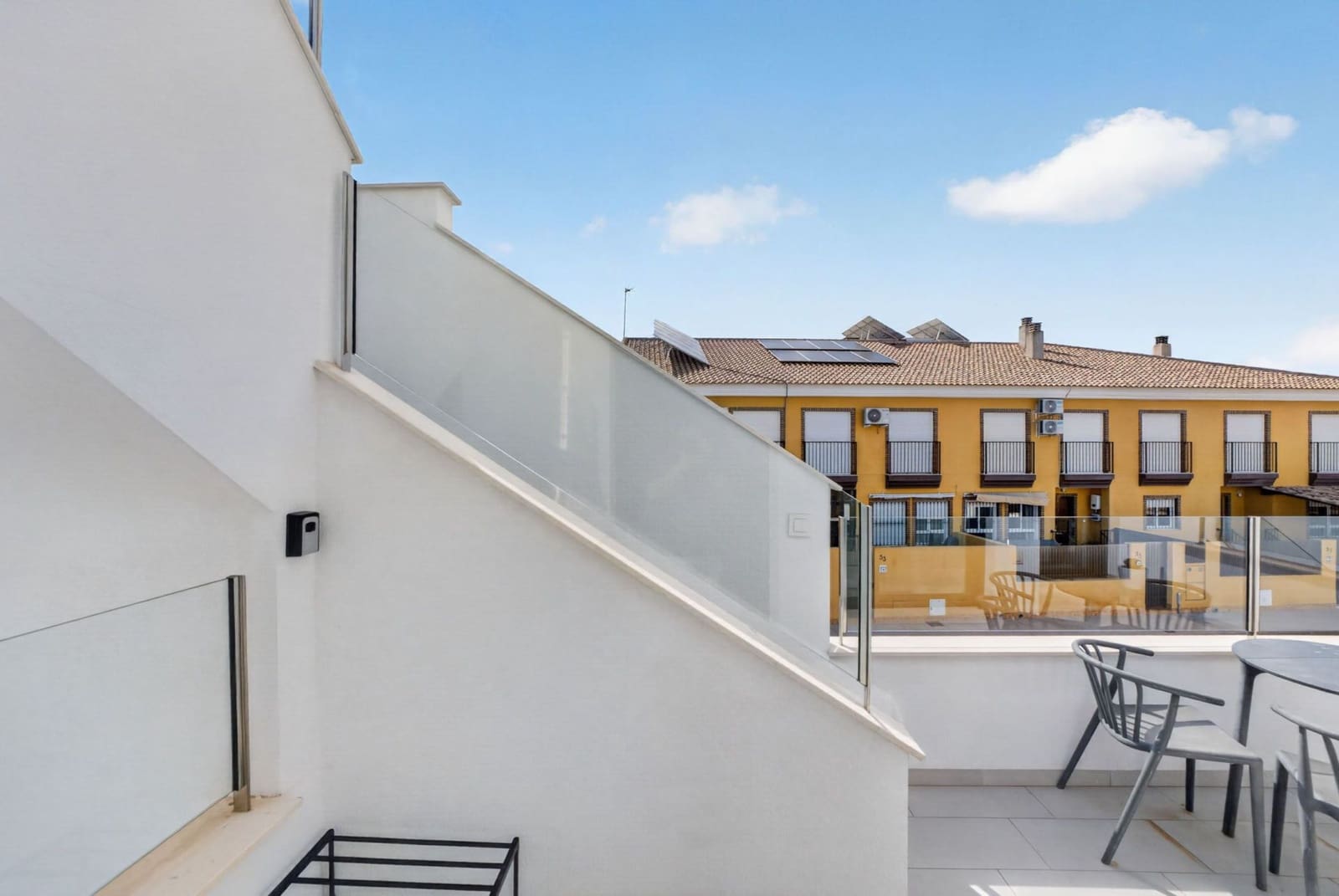 2 soverom Bungalow til salgs i Pilar de la Horadada med svømmebasseng garasje - € 295 000 (Ref: 10184156)