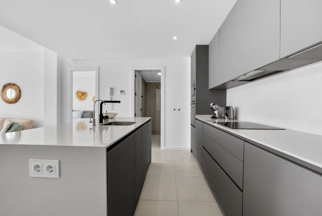 2 soverom Bungalow til salgs i Pilar de la Horadada ciudad, Pilar de la Horadada med svømmebasseng garasje - € 295 000 (Ref: 10184156)