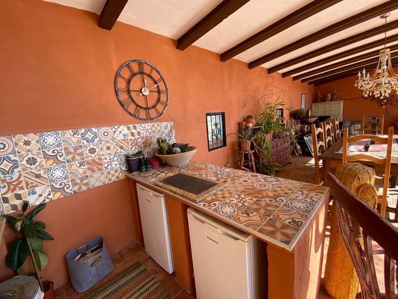 6 soveværelse Finca/Landehus til salg i Los Canovas med swimmingpool garage - € 495.000 (Ref: 7555483)