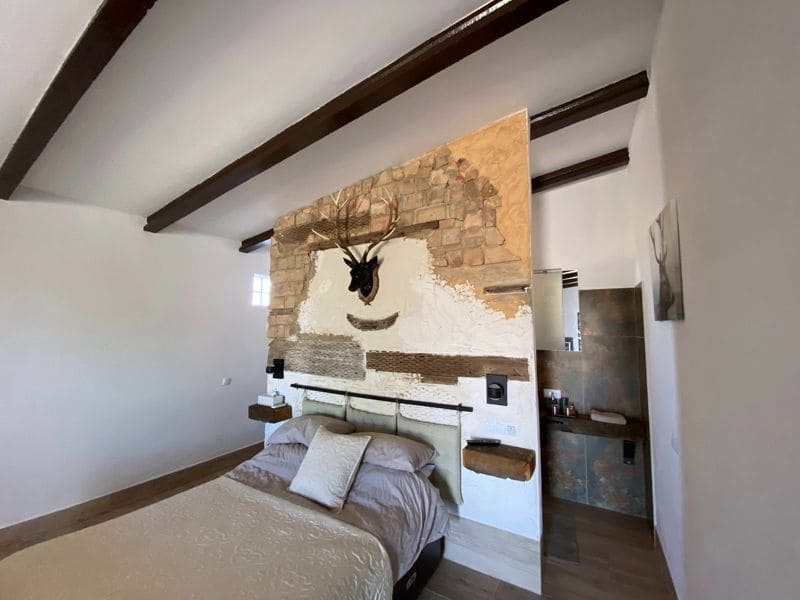 6 soveværelse Finca/Landehus til salg i Los Canovas med swimmingpool garage - € 495.000 (Ref: 7555483)