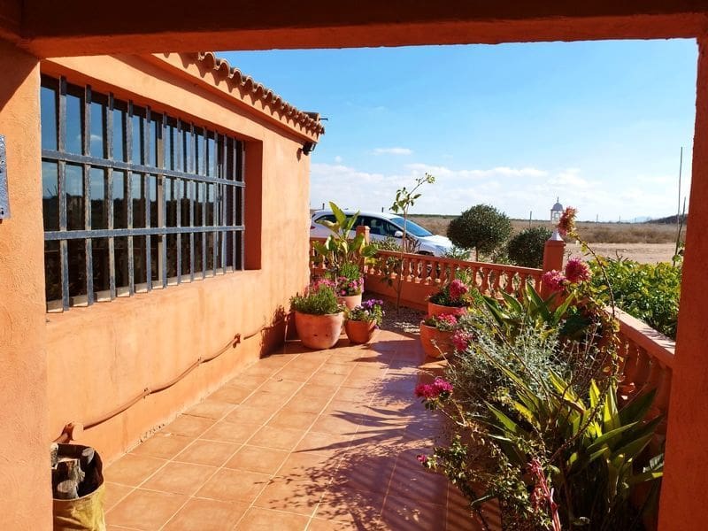 6 soveværelse Finca/Landehus til salg i Los Canovas med swimmingpool garage - € 495.000 (Ref: 7555483)