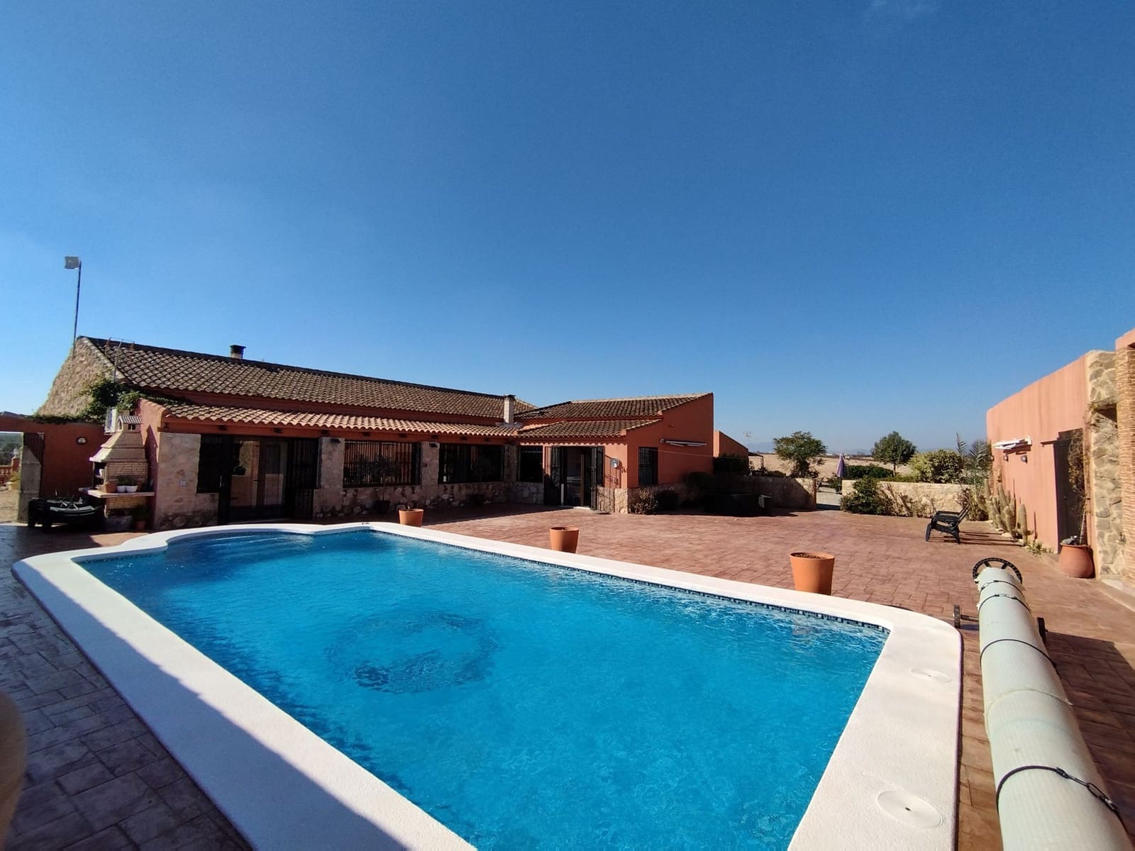6 soveværelse Finca/Landehus til salg i Los Canovas med swimmingpool garage - € 495.000 (Ref: 7555483)