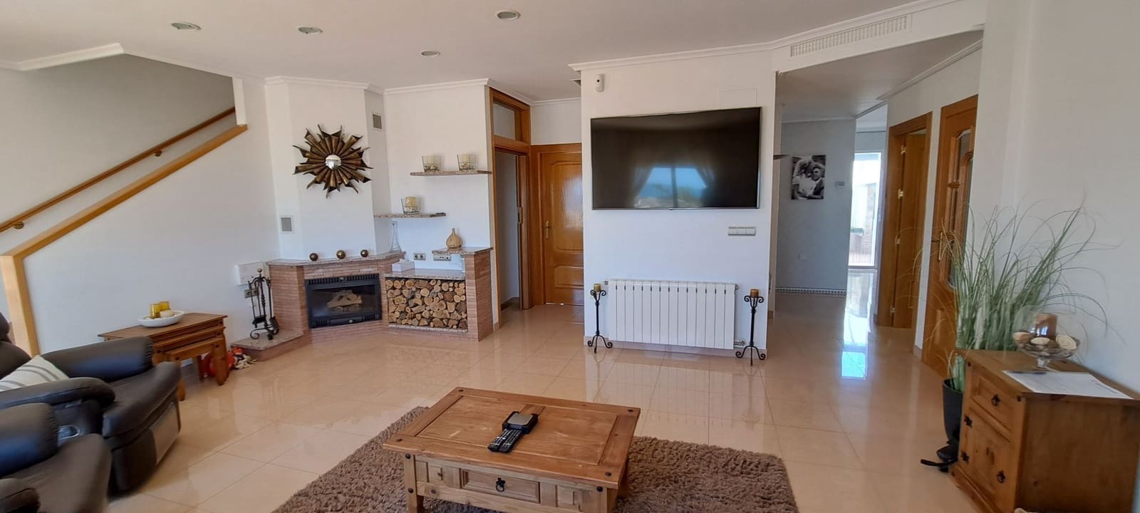 5 bedroom Villa for sale in Isla Plana with pool garage - € 1,400,000 (Ref: 8312956)