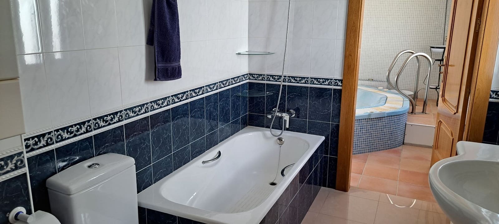 5 bedroom Villa for sale in Isla Plana with pool garage - € 1,400,000 (Ref: 8312956)