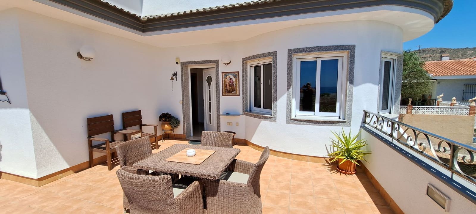 5 bedroom Villa for sale in Isla Plana with pool garage - € 1,400,000 (Ref: 8312956)