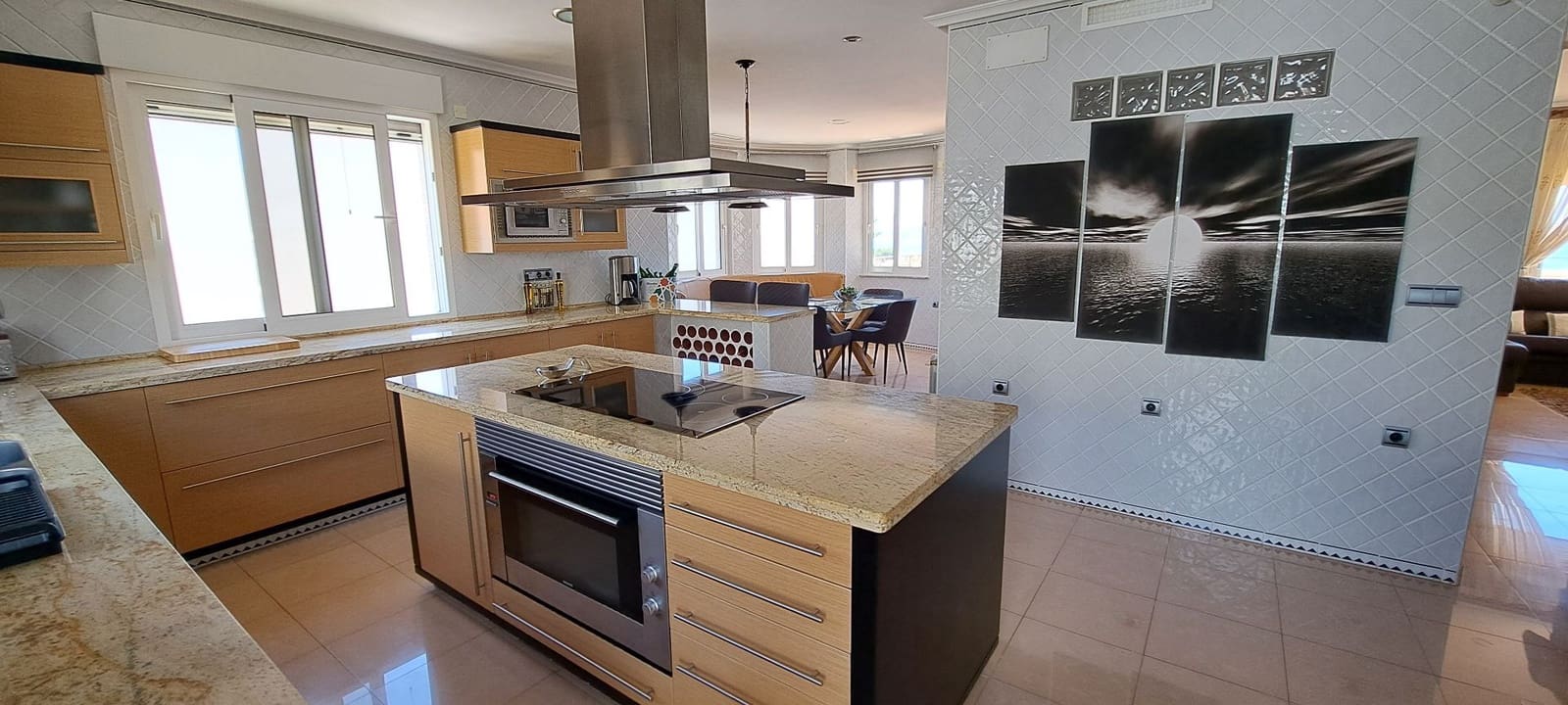 5 soveværelse Villa til salg i Isla Plana med swimmingpool garage - € 1.400.000 (Ref: 8315794)