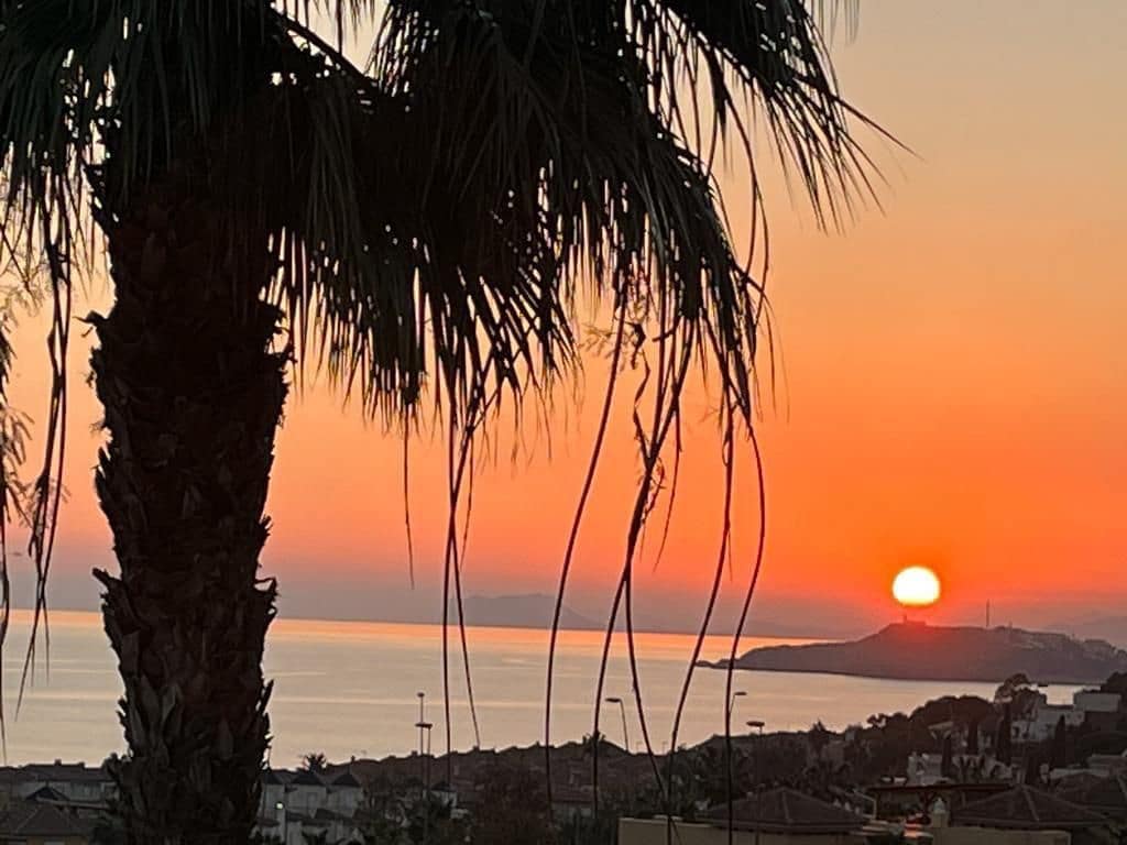 3 quarto Apartamento para venda em Isla Plana com piscina garagem - 250 000 € (Ref: 8536351)